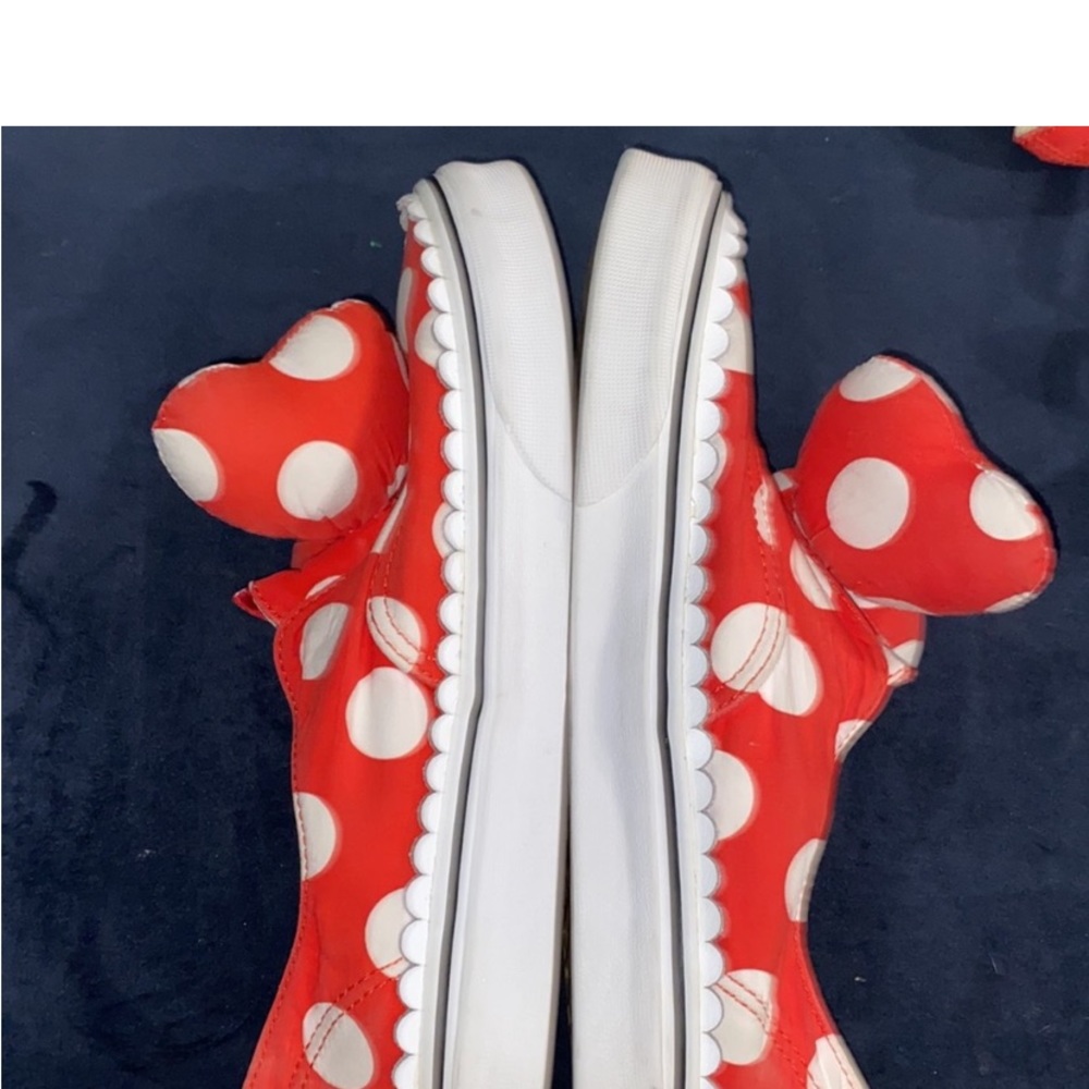 Disney X Vans Minnie Mouse Bow Vans - Picture 3 of 8